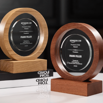 Customized Wooden Base Crystal Award Trophy for Corporate Recognition