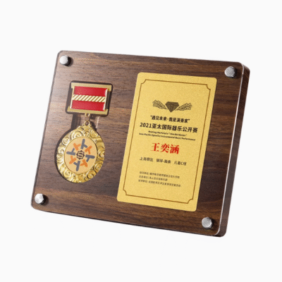 Customized Acrylic Wooden Medals Holder Awards Showing Stand Souvenir Plaque