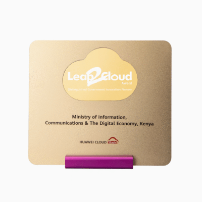 Personalized Metal Engraving UV Printing Gold Trophy Award Plaque Ornaments